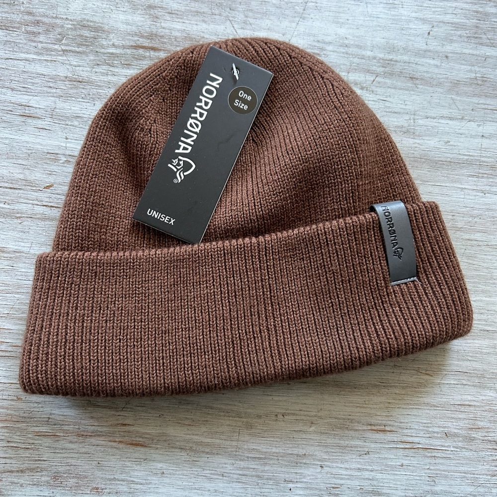 Norrona /29 fisherman beanie - brown - NWT